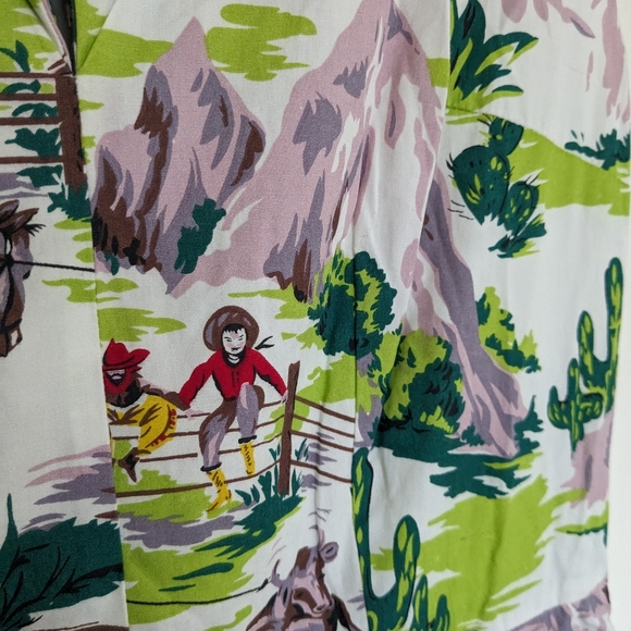 EmilyandFin Western style retro dress. - Picture 5 of 6